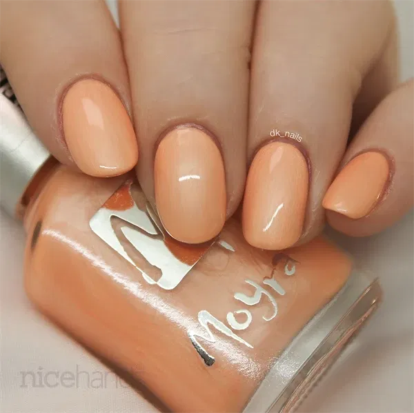 Olivia, Gel look Neglelak