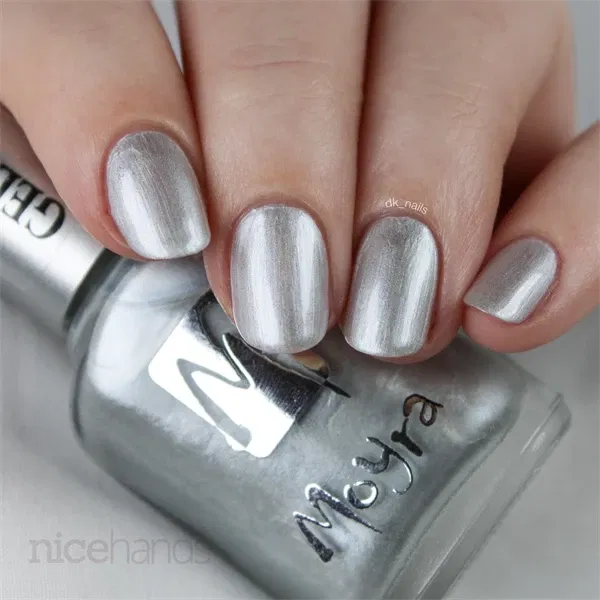 936 Blanche, Moyra Gel look Neglelak