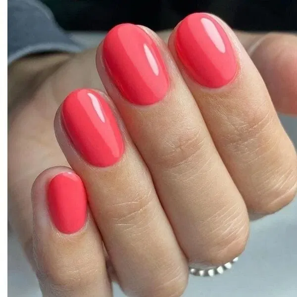 154 Tropix, CND Vinylux