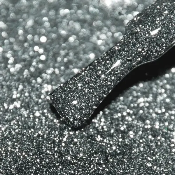 Extreme No. 566, Flashing Lights, Molly Nails